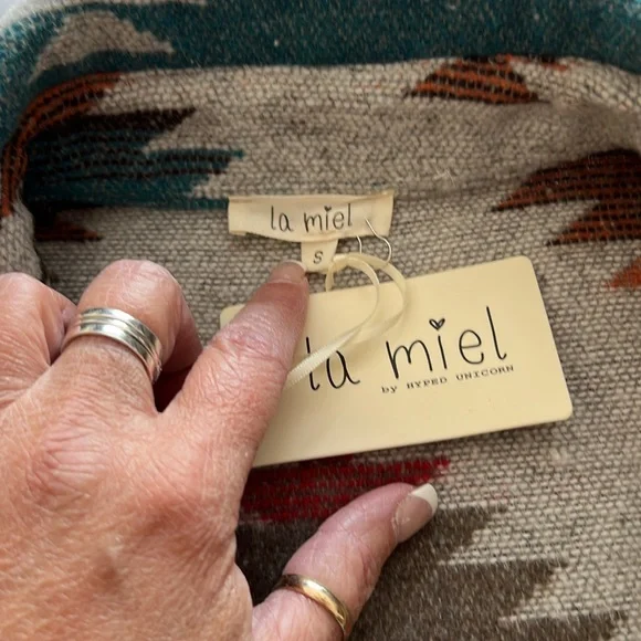 La miel brand new jacket - Picture 3 of 3